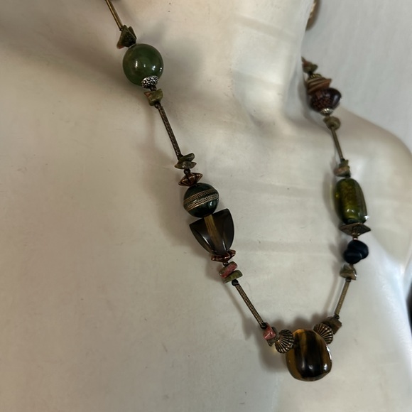 Vintage Glass & Stone Beaded Necklace - Picture 4 of 8